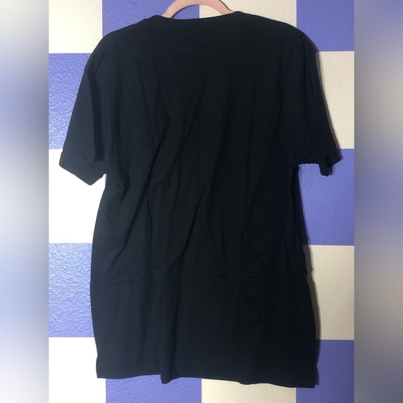 NWT Queer Eye Official Merch Black Rainbow Pride Tee - Size L - Picture 3 of 4